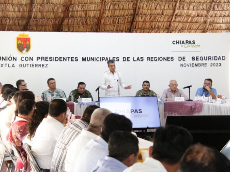 Llaman a alcaldes a no bajar la guardia en Chiapas