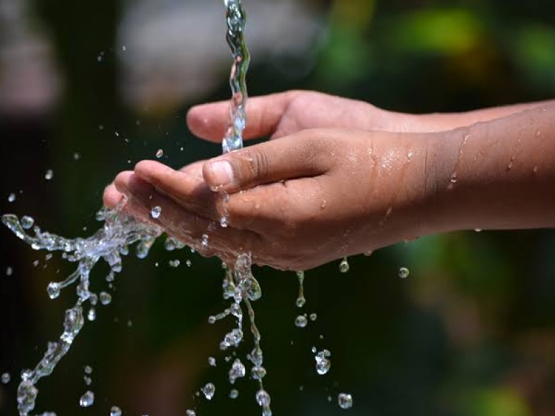 Llaman a cuidar consumo de agua durante temporada de calor