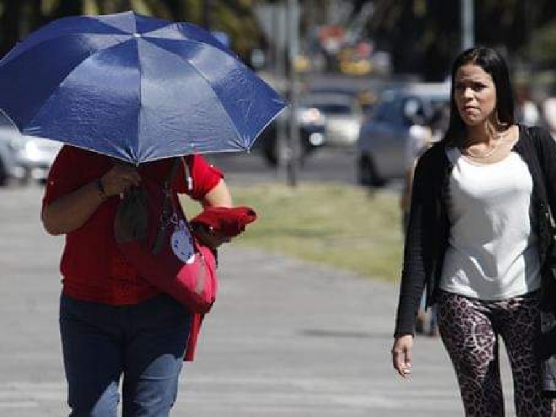 Llaman a cuidarse de golpes de calor