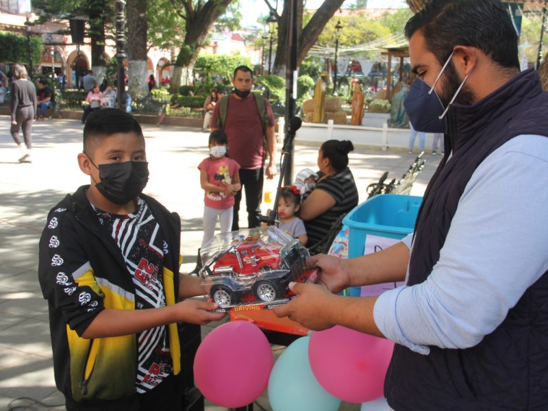 Llaman a donar juguetes para niños en situación vulnerable