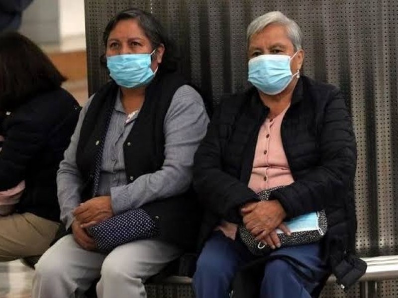 Llaman a no caer en pánico por coronavirus