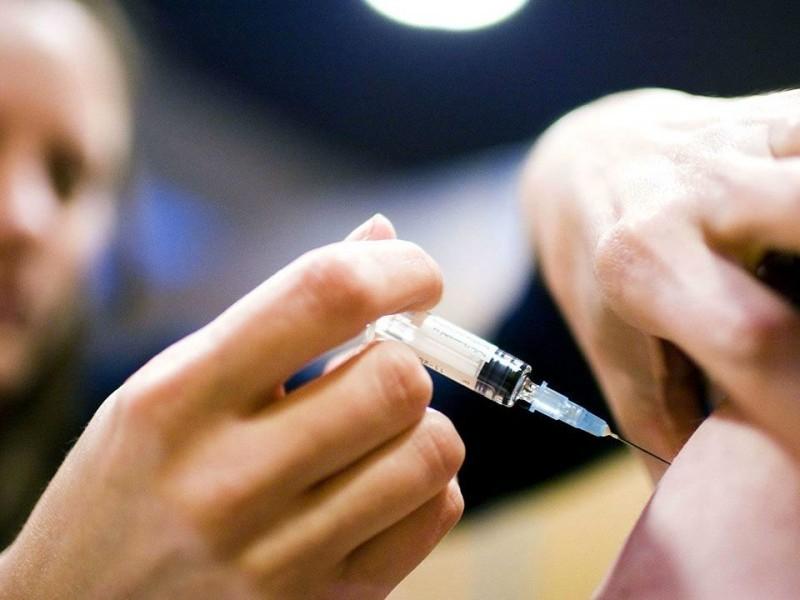 Llaman a reforzar la vacunación contra Influenza y Covid-19