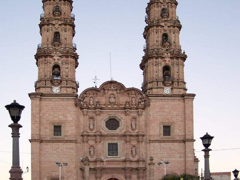 Llaman a seguir festejos de la Candelaria en línea