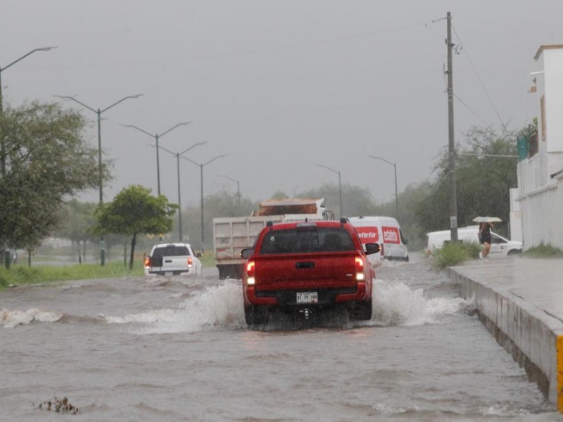 Llaman a tomar precauciones por lluvia y viento en Hermosillo