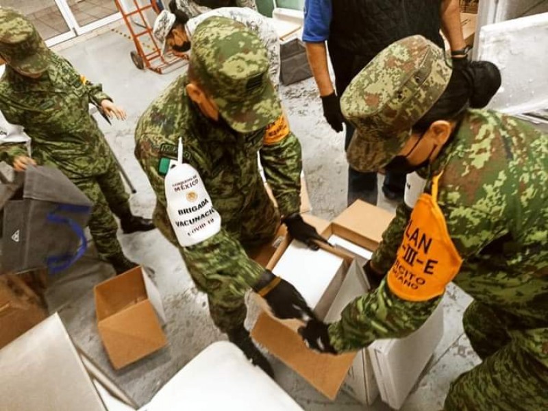 Llega a Michoacán tercer cargamento de vacunas para niños