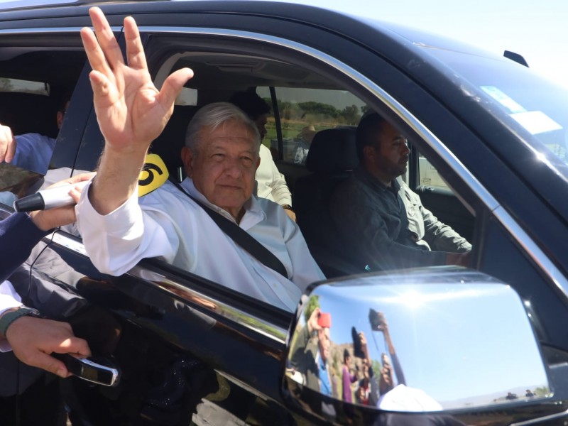 Llega AMLO a La Laguna para supervisar 