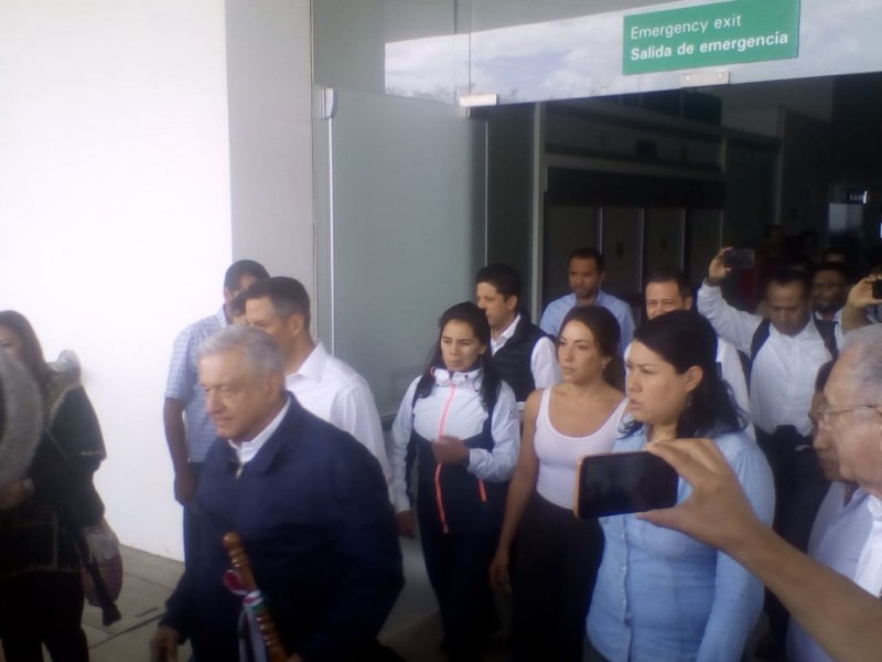 Llega AMLO a Oaxaca