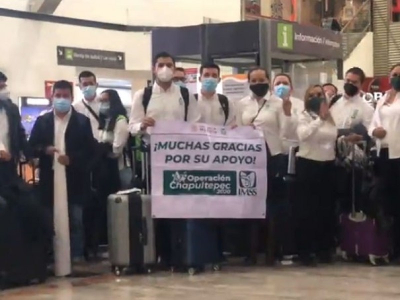 Llega apoyo de 42 trabajadores de la salud de Sonora