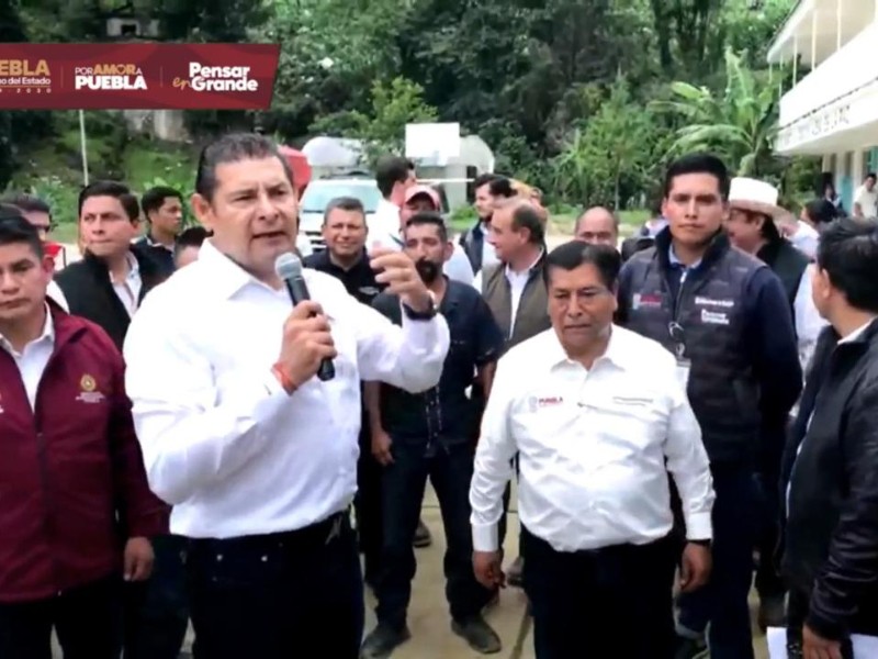 Llega el Gobernador a supervisar la Sierra Negra