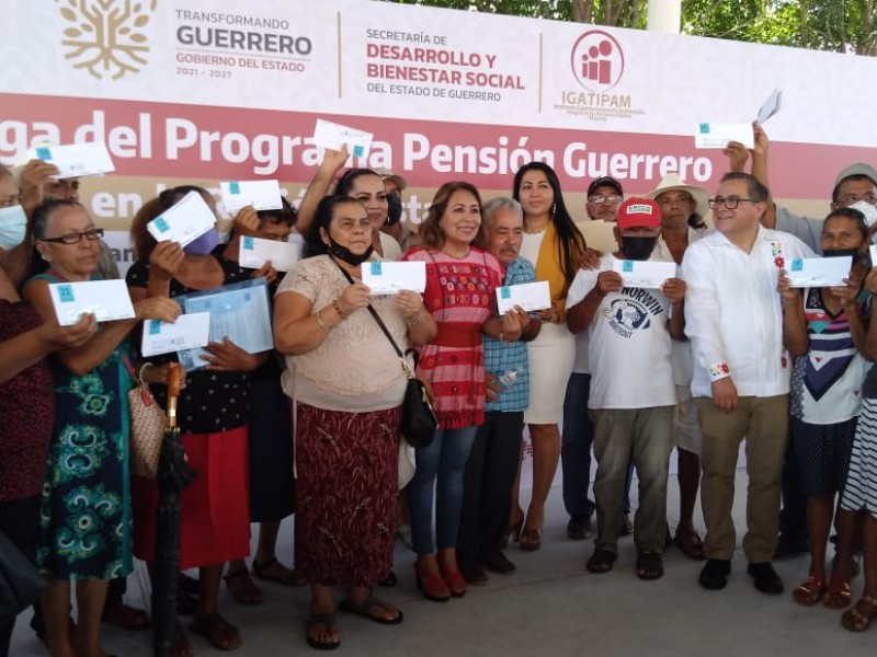 Llega pensión Guerrero a Costa Grande