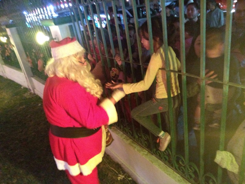Llega Santa Claus a Hermosillo