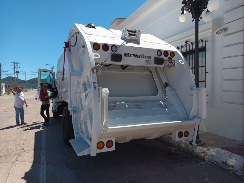 Llega un carro recolector a Guaymas