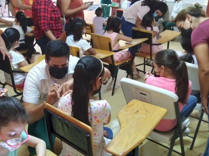 Llega vacunación a menores en Navojoa, se abarrotan sedes