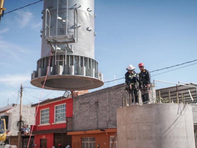 Llegan a Morelia las primeras cabinas del teleférico