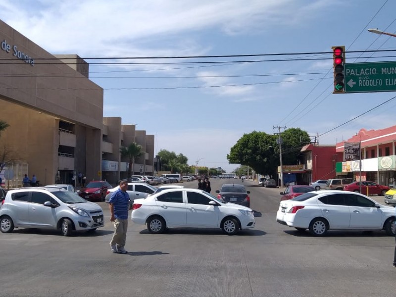 Llegan a un acuerdo uber y transporte