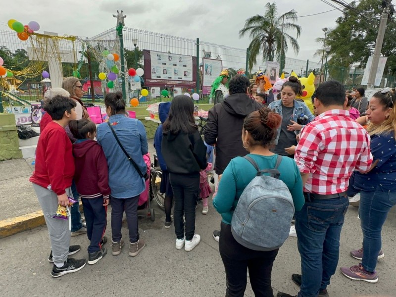 Llegan los Reyes Magos para hijos de padres desaparecidos