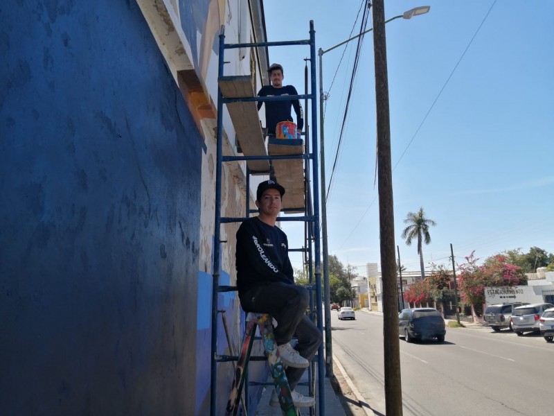 Lleva Sangre del Desierto color a las paredes de Hermosillo