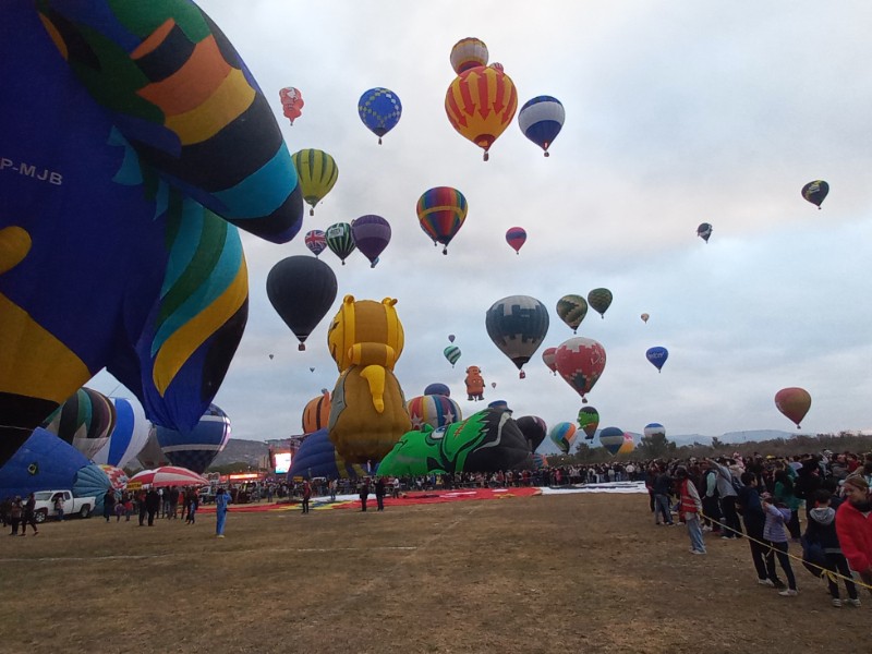 Llevará municipio a 2 mil personas gratis al Festival del Globo