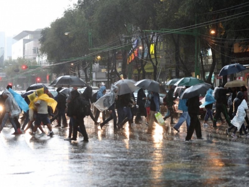 Llueve en ocho alcaldías de la CDMX