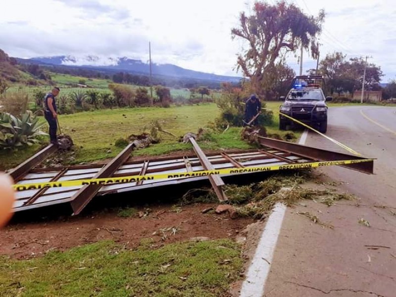 Lluvia causa daños en Ocuilan