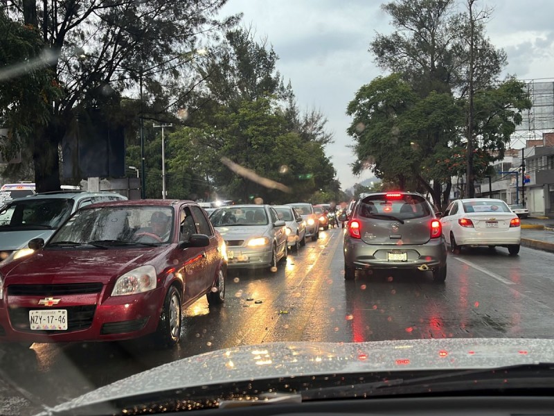 Lluvia de este lunes deja encharcamientos en periferia de Morelia