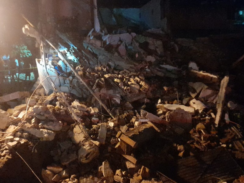 Lluvia deja dos casas colapsadas en Zapopan