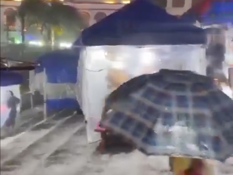 Lluvia sorprende a Cuetzalan