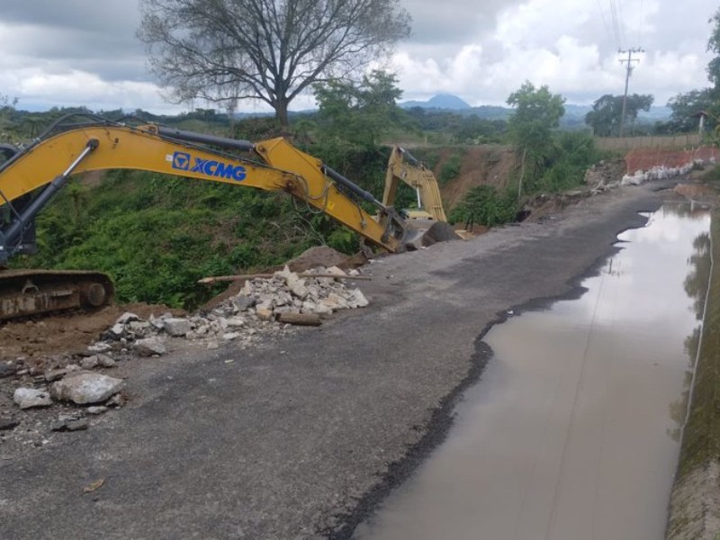 Lluvias afectan cinco municipios de Puebla; reportan daños  y derrumbes
