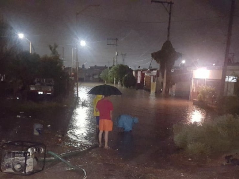 Lluvias afectan viviendas de Gómez Palacio