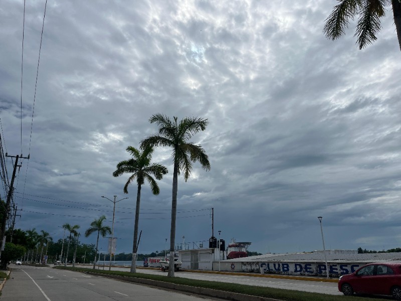 Lluvias aisladas y viento moderado en el norte