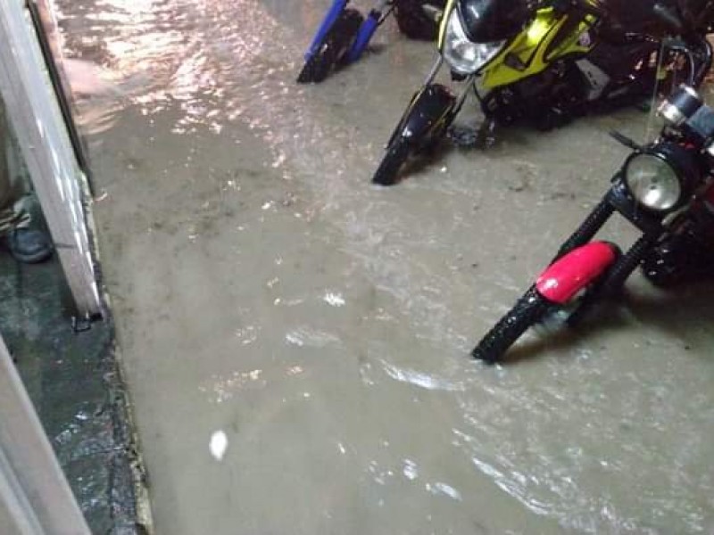 Lluvias causan estragos en calles de Izúcar de Matamoros