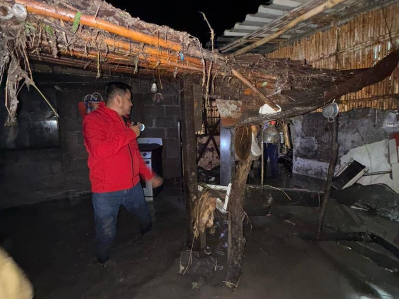 Lluvias causan graves inundaciones en Izúcar, Tepeojuma y Chignahuapan
