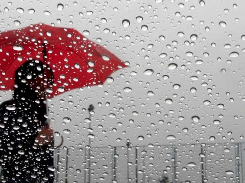 Lluvias con chubascos y descargas eléctricas en el norte