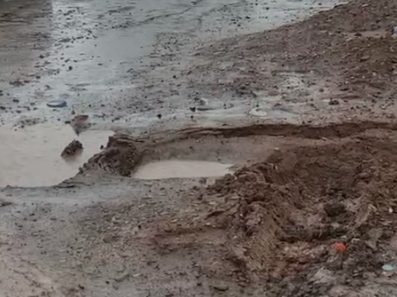 Lluvias de Lorena dejan baches y daños en alumbrado