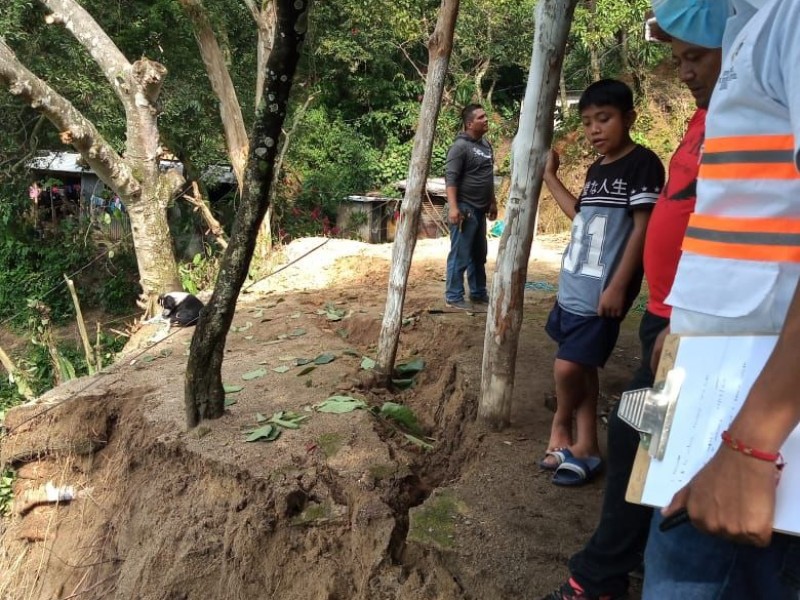 Lluvias dejan deslaves e inundaciones en Chiapas