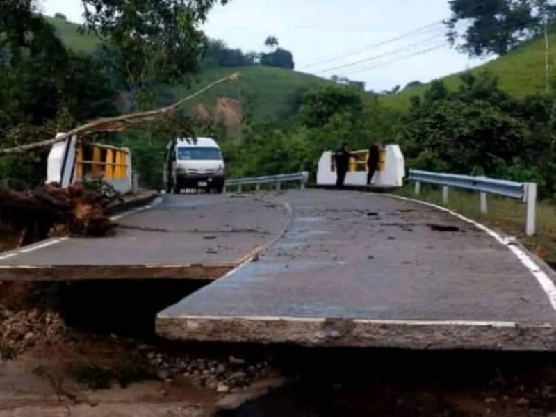 Lluvias dejan estragos en comunidades de Venustiano Carranza