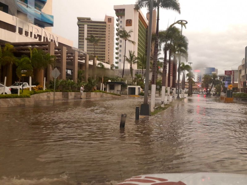 Lluvias dejan sin mayores afectaciones a Mazatlán, asegura alcalde