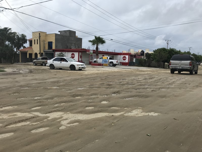 Lluvias dejaron afectaciones a las vialidades