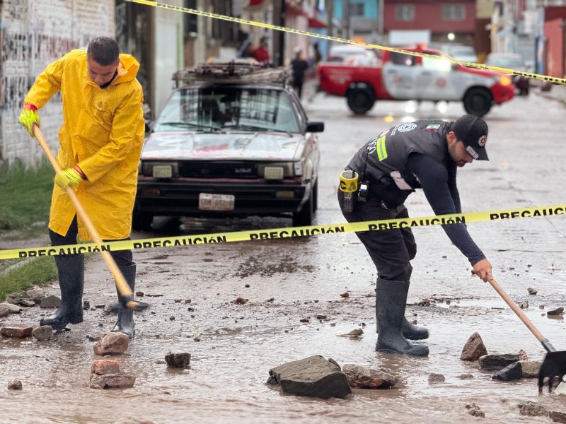Lluvias intensas provocaron inundaciones y daños en diferentes puntos de la ciudad