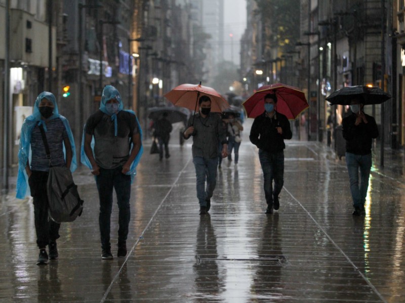 Lluvias intensas y calor extremo azotan a México este martes