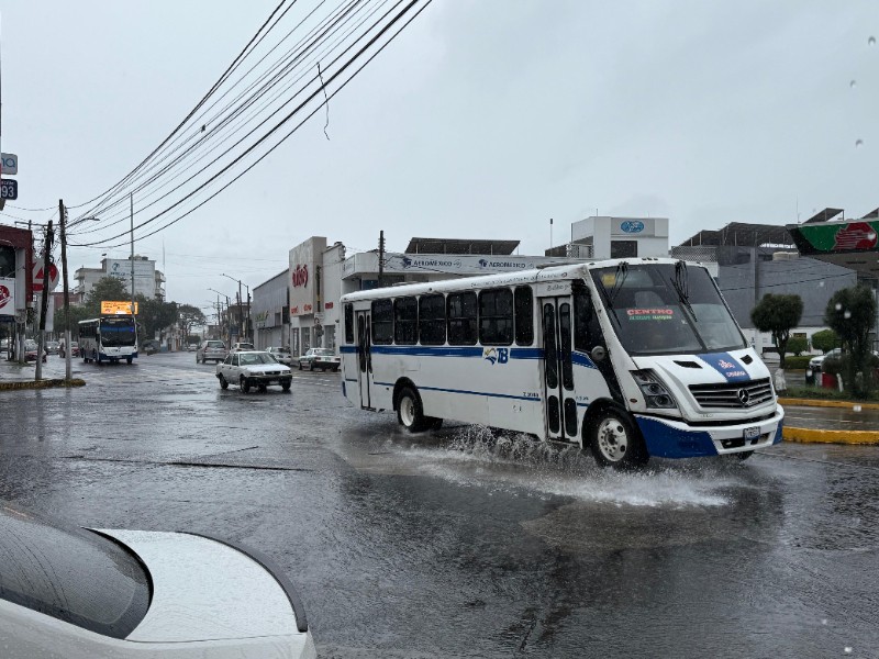 Lluvias por 