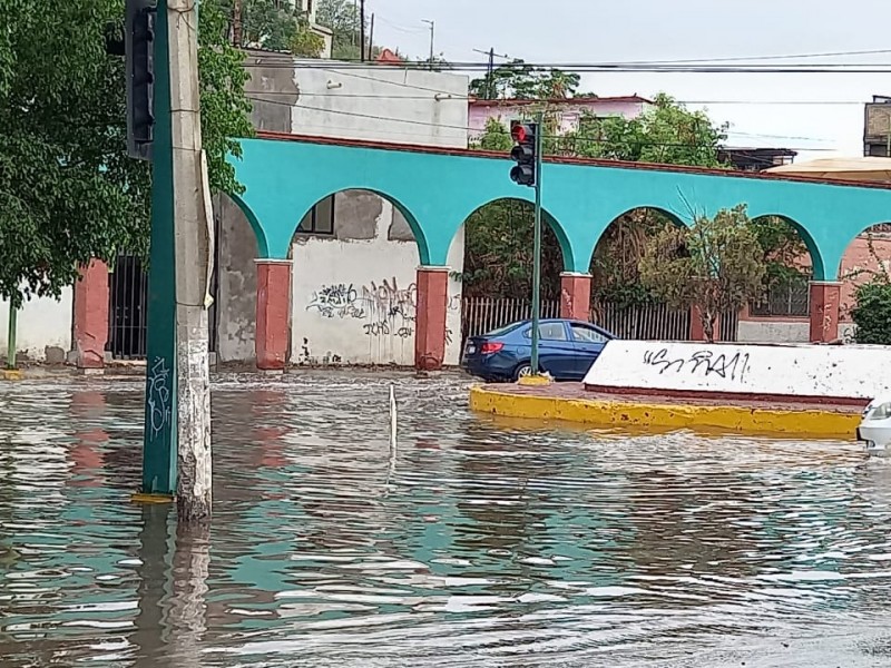 Lluvias provocan caos en la ciudad de Gómez Palacio