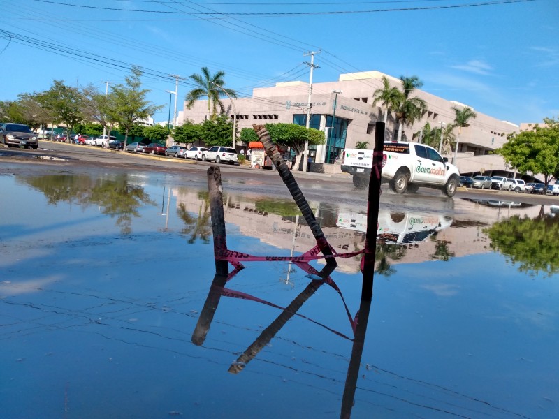 Lluvias provocan fuertes encharcamientos en LM