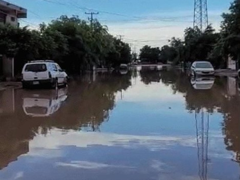 Lluvias recientes paralizan obras y dejan colonias incomunicadas