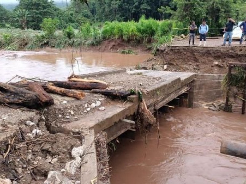 Lluvias siguen provocando afectaciones al sur de Veracruz