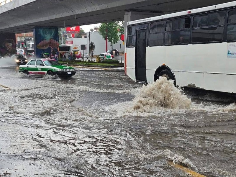 Lluvias y granizo afectan nueve colonias en Xalapa