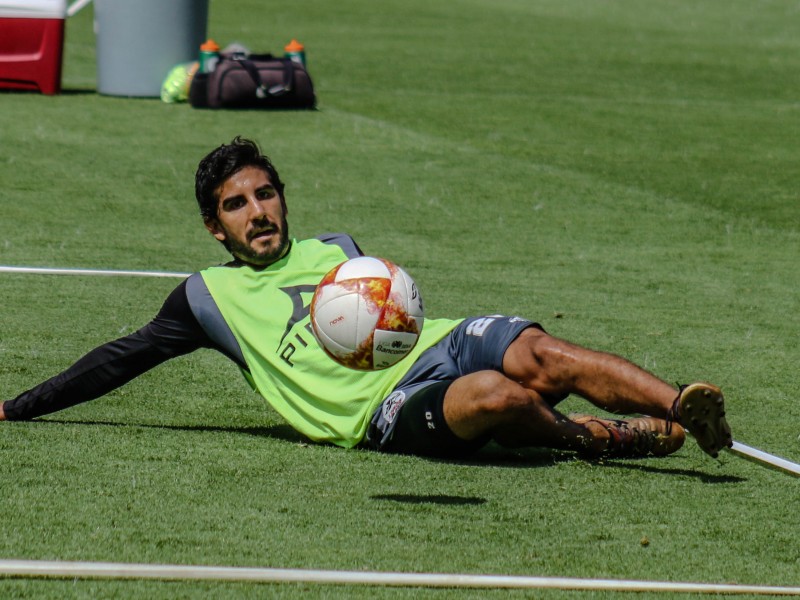 Lobos BUAP se enfoca en victoria ante Chivas