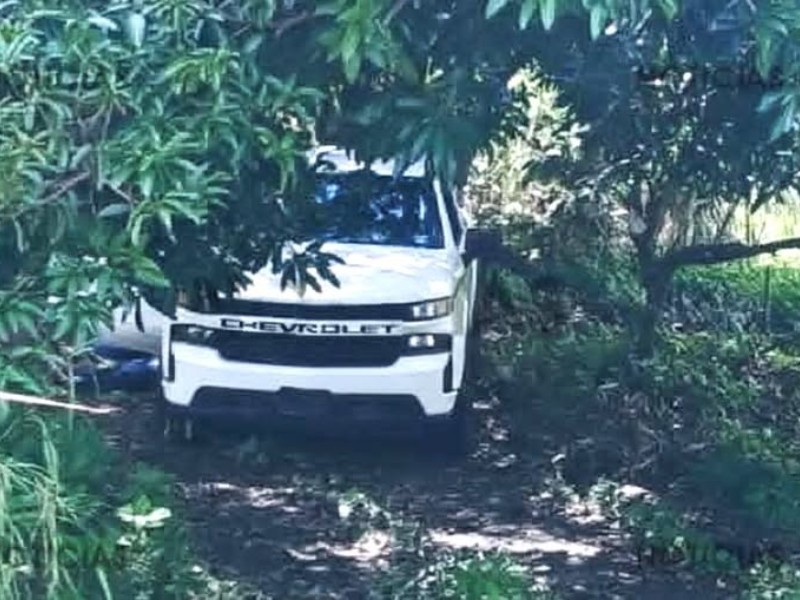 Localizan a 2 personas sin vida en la carretera Coatepec-Totutla