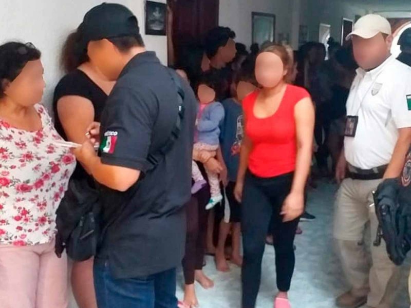 Localizan a 61 migrantes en hotel de Cancún