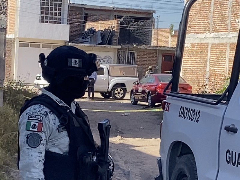 Localizan cadáver encajuelado en Lomas de Medina